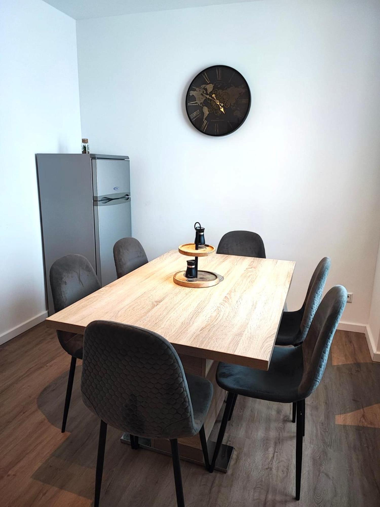 Appartement Rtr - Fuer Bis Zu 8 Personen - Voll Ausgestattet - Zentral Limbecker Platz - Messe - Uniklinikum - Smart Tv - Parken - Modern Essen